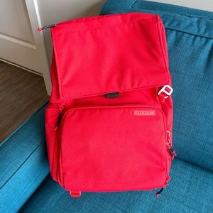Brevitē Daily Laptop and Camera Backpack